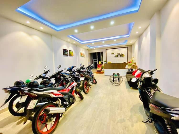 Amis Hotel Да Лат Екстериор снимка
