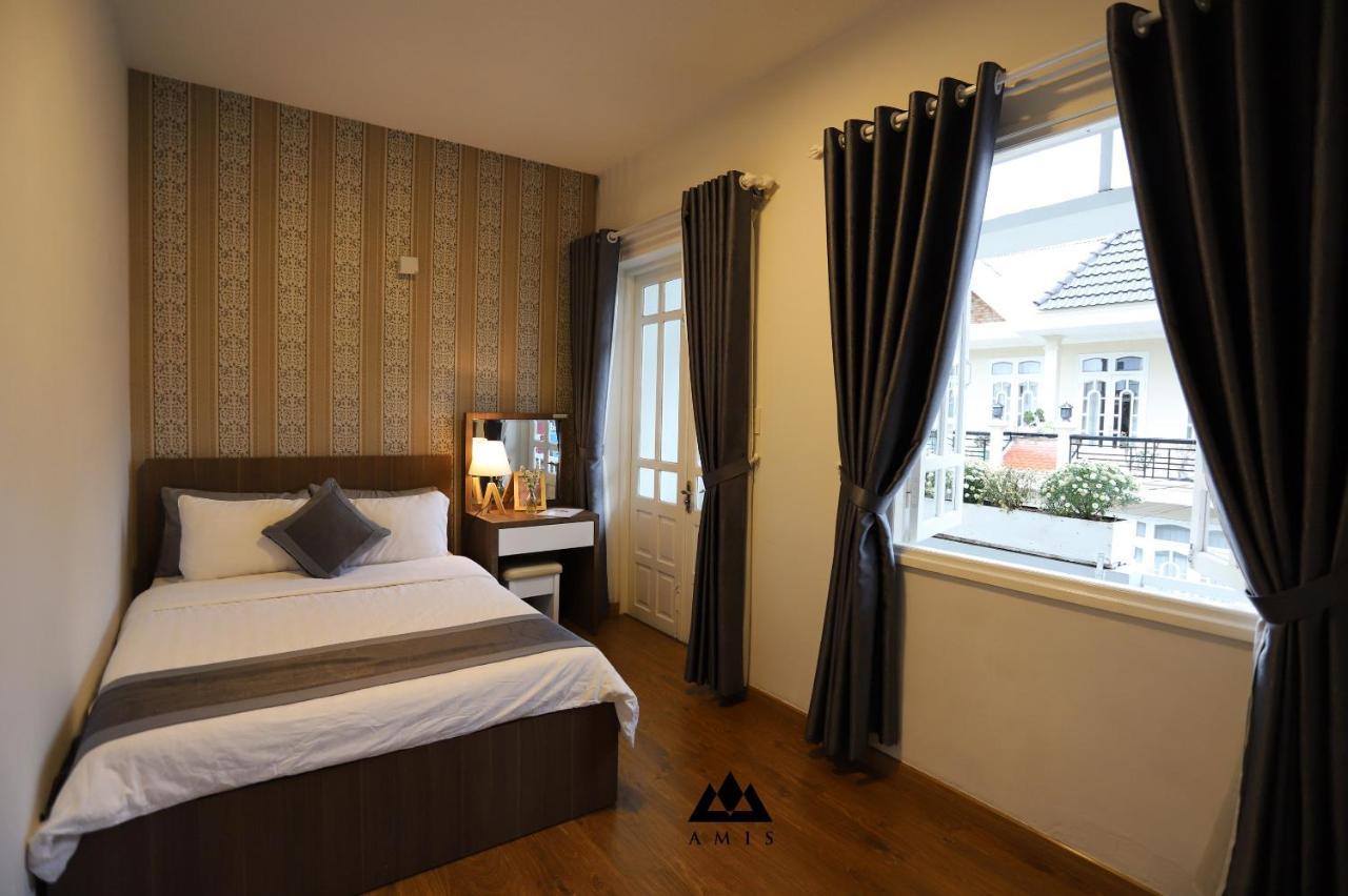 Amis Hotel Да Лат Екстериор снимка