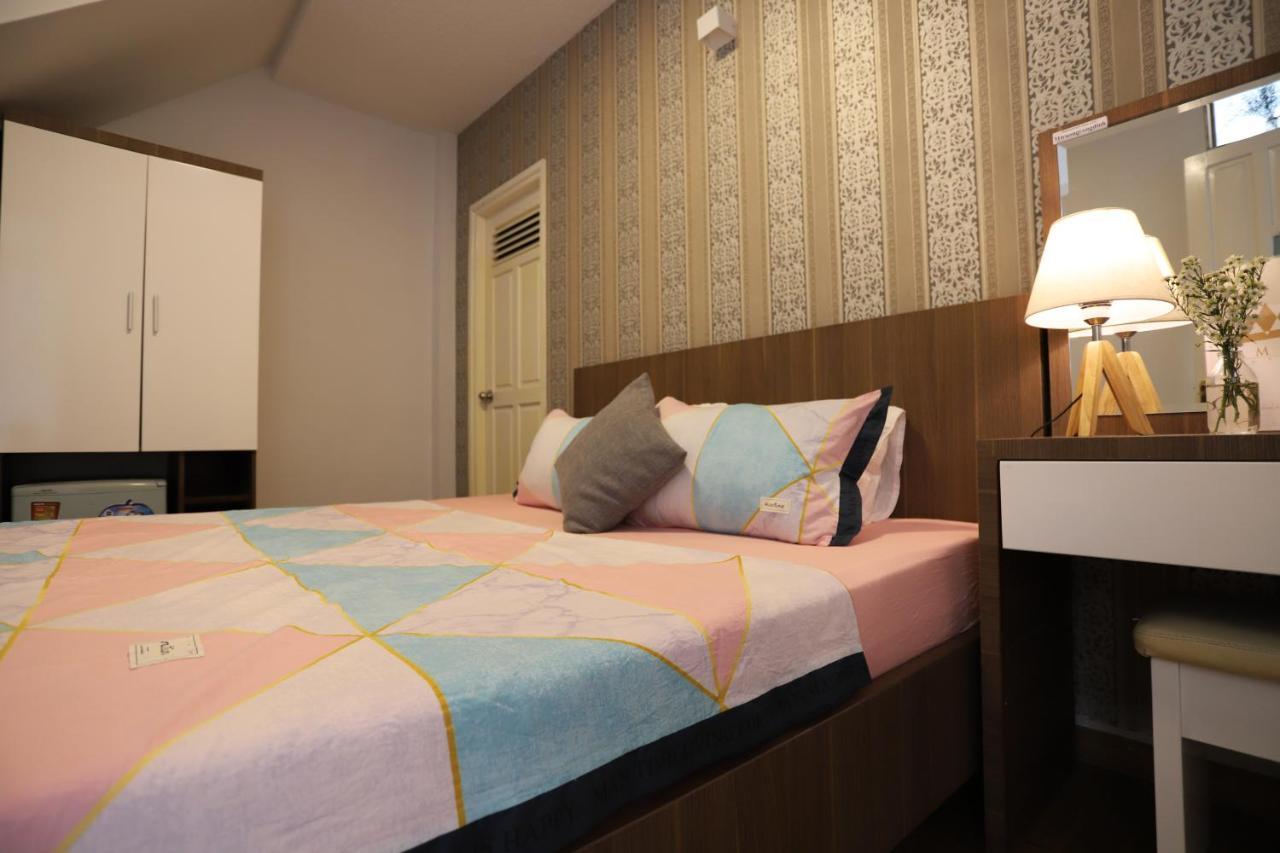 Amis Hotel Да Лат Екстериор снимка