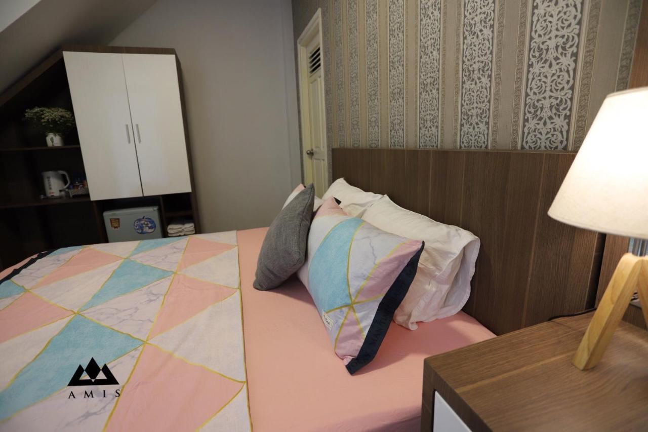 Amis Hotel Да Лат Екстериор снимка