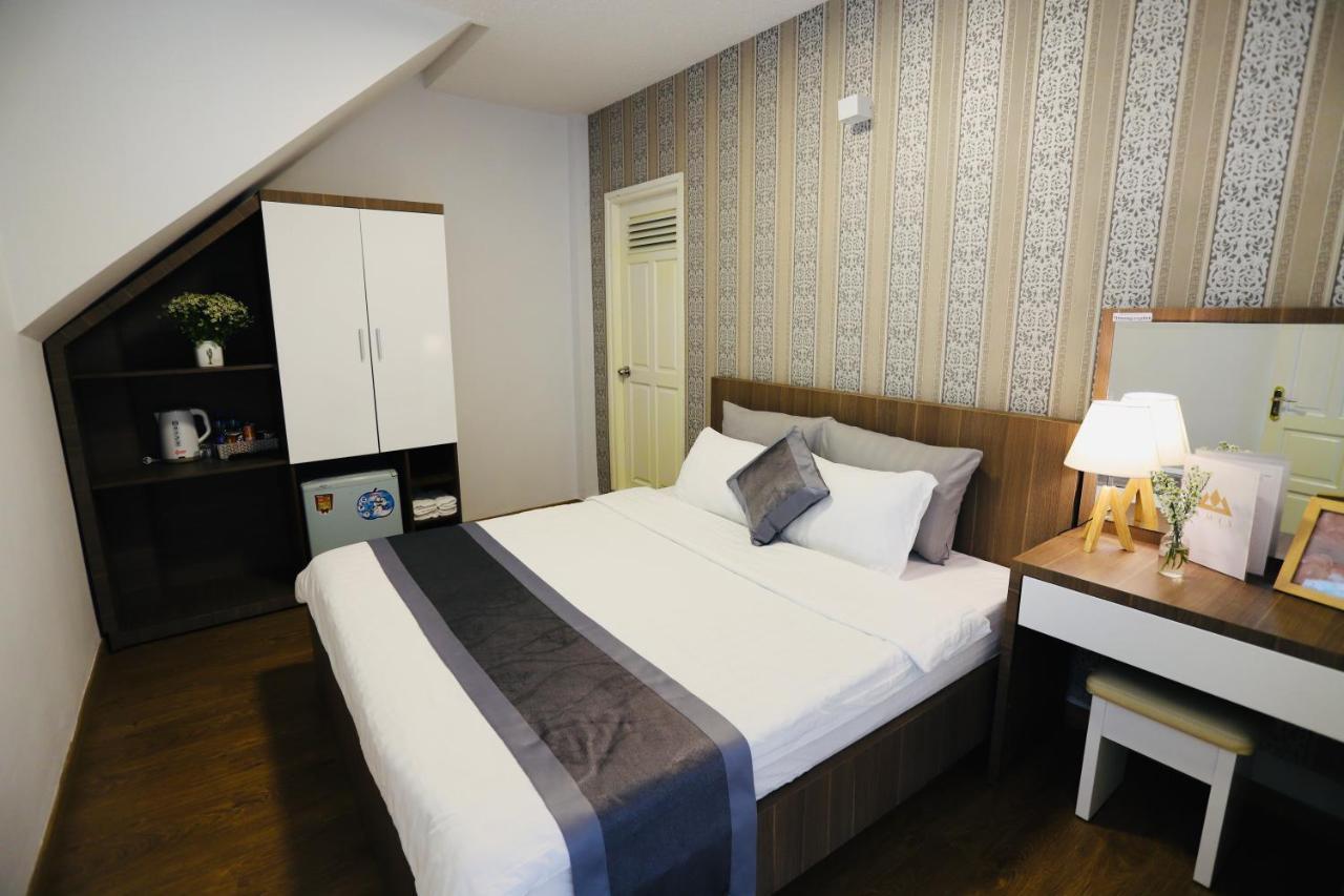 Amis Hotel Да Лат Екстериор снимка
